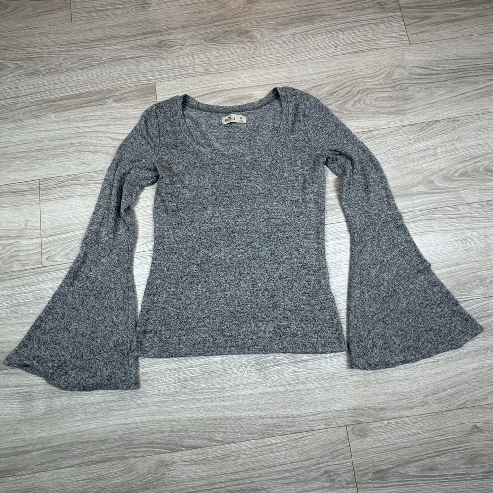 Hollister‎ Womens Grey Bell Sleeve Scoop Neck Knit Top Size M Heathered Grey